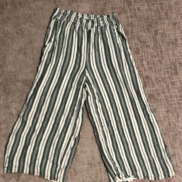 American eagle small stretchy pants - Picture 2 of 3